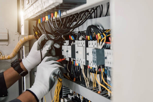 Best Licensed Electrician  in Maine, WI
